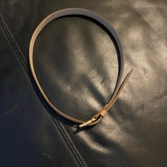 Vintage Ferragamo Women\'s Leather Belt. main image 4